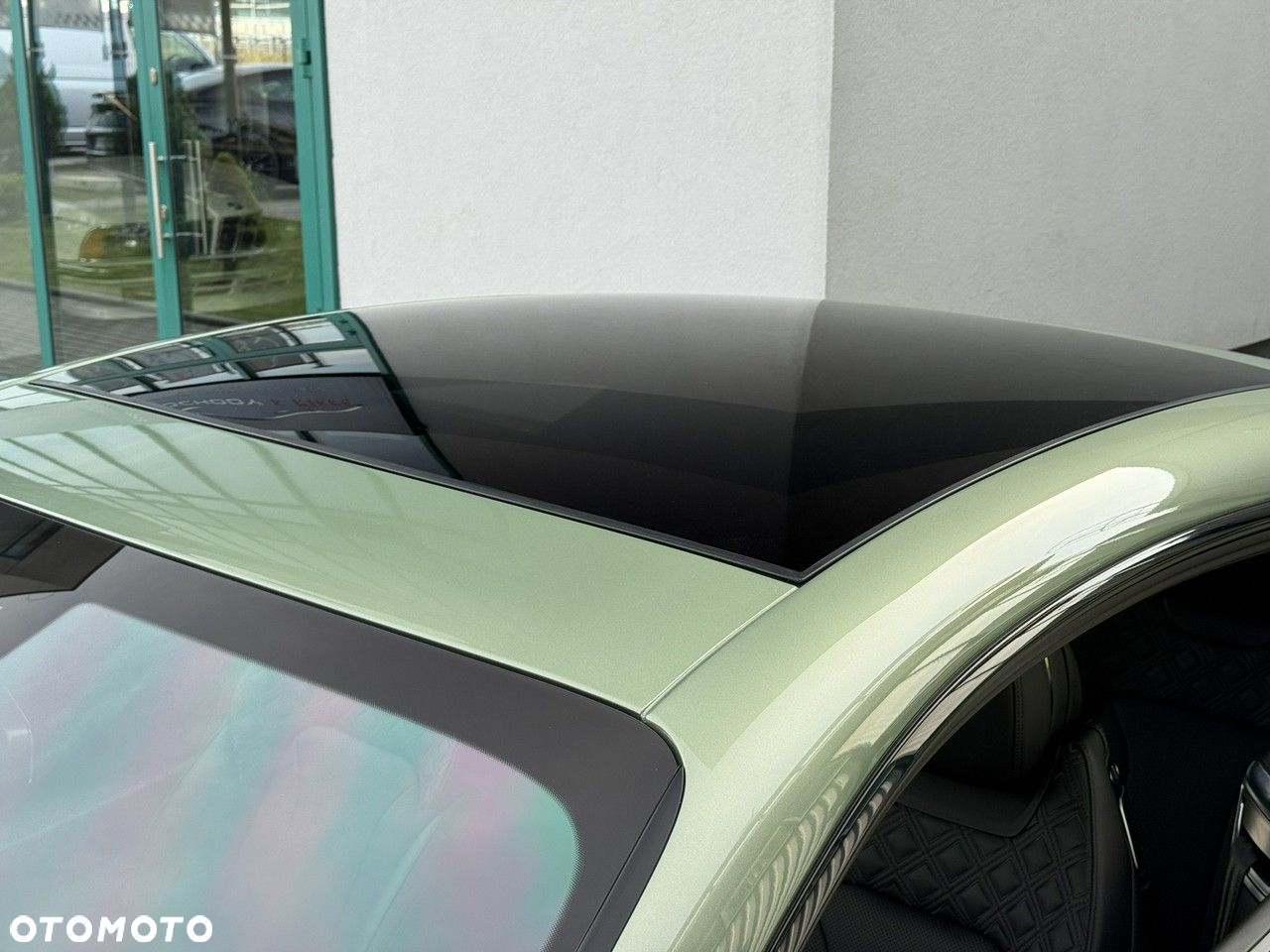 Bentley Continental GT - 12