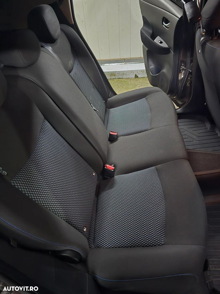 Nissan LEAF 40 kWh - 14