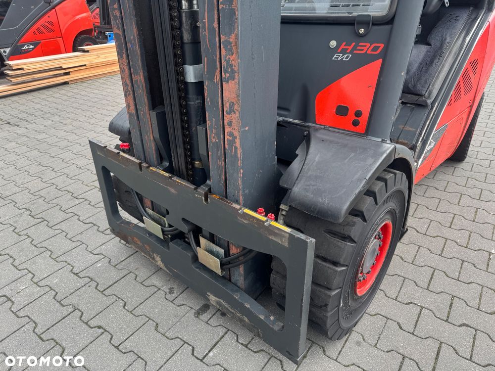 Linde Linde H30D EVO 4 sekcje  półkabina Diesel h35 h25 toyot - 6