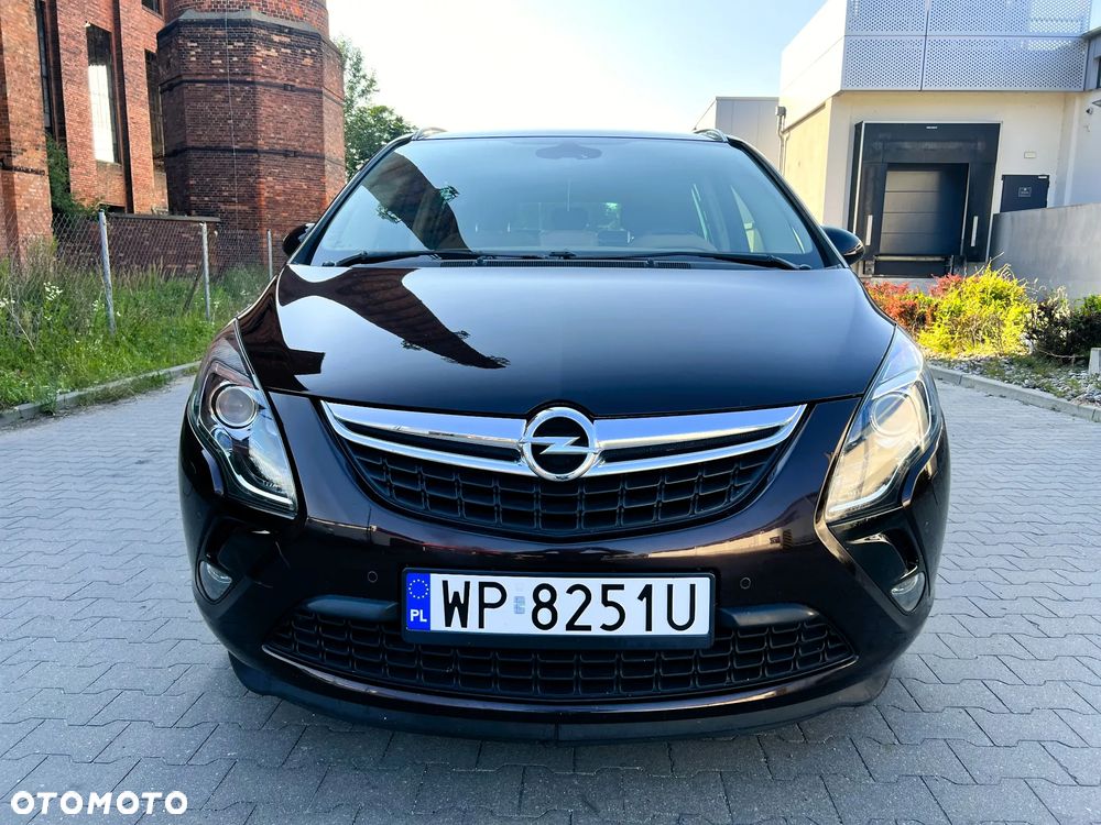 Opel Zafira 1.6 T SIDI Cosmo S&S - 14