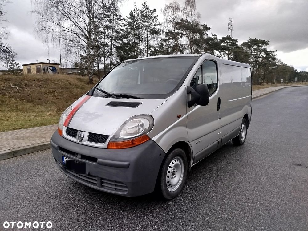 Renault Trafic - 2