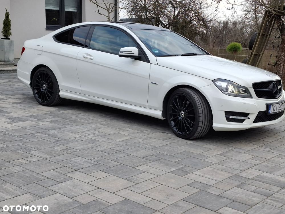 Mercedes-Benz Klasa C 350 BlueEFFICIENCY 7G-TRONIC Edition 1 - 11