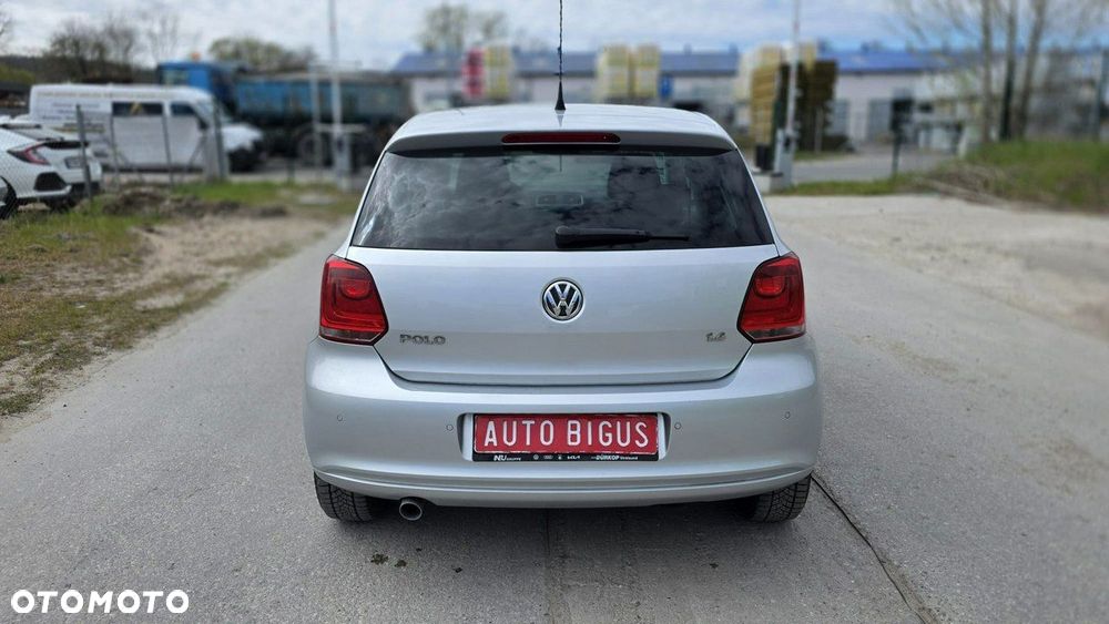 Volkswagen Polo - 8