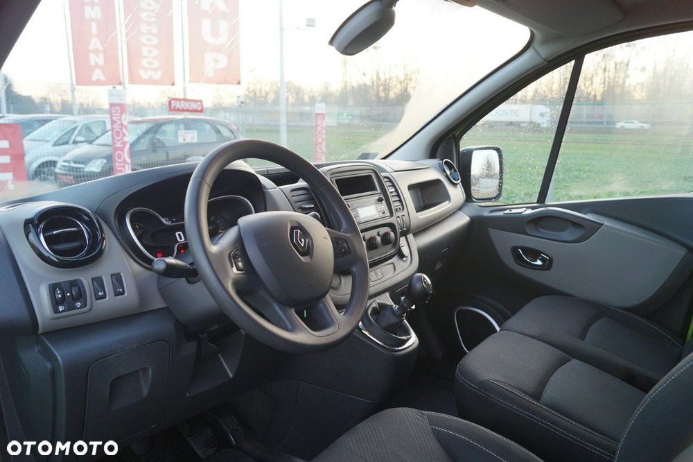 Renault Trafic - 13