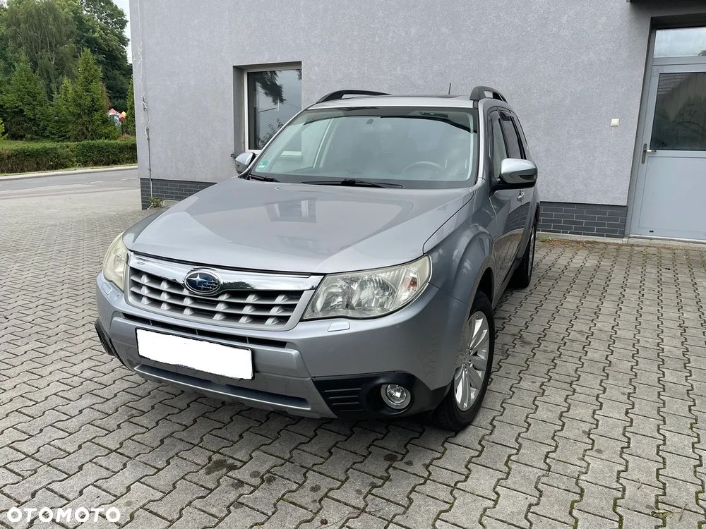 Subaru Forester 2.0X Exclusive - 38