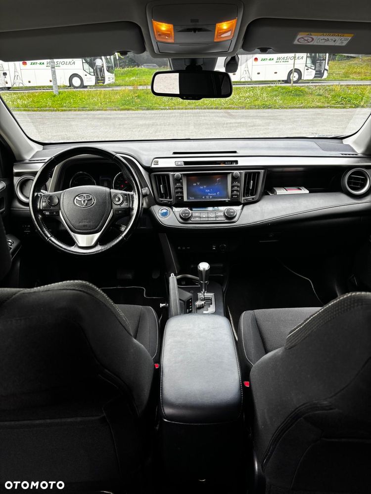 Toyota RAV4 - 14