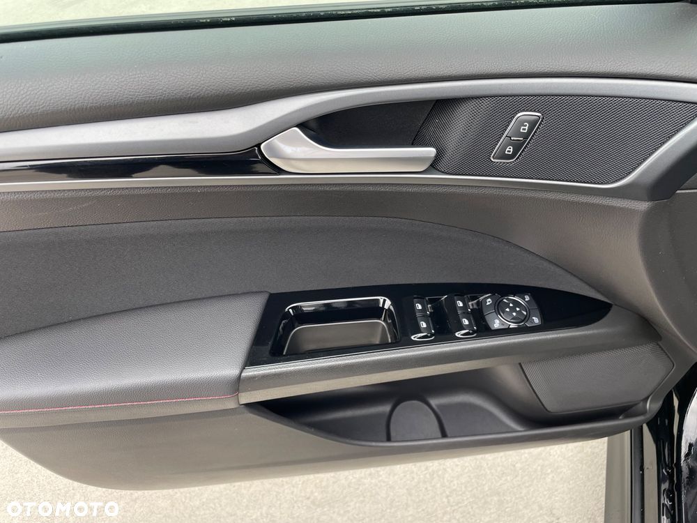 Ford Mondeo 1.5 EcoBoost ST-Line - 19