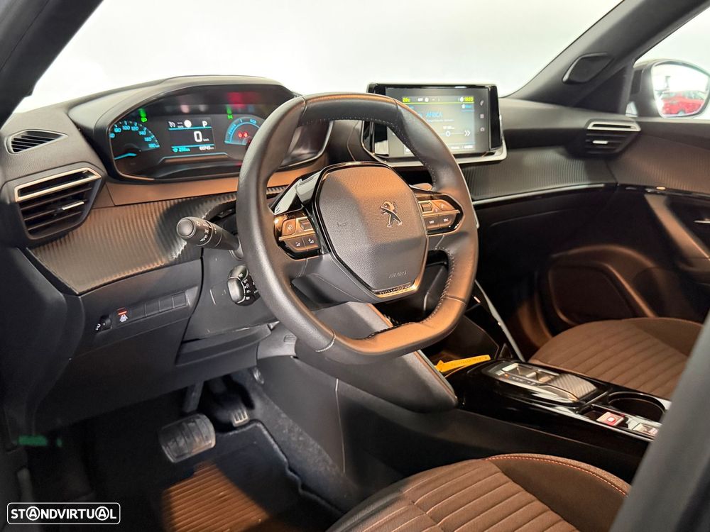 Peugeot e-2008 50 kWh Active Pack - 14