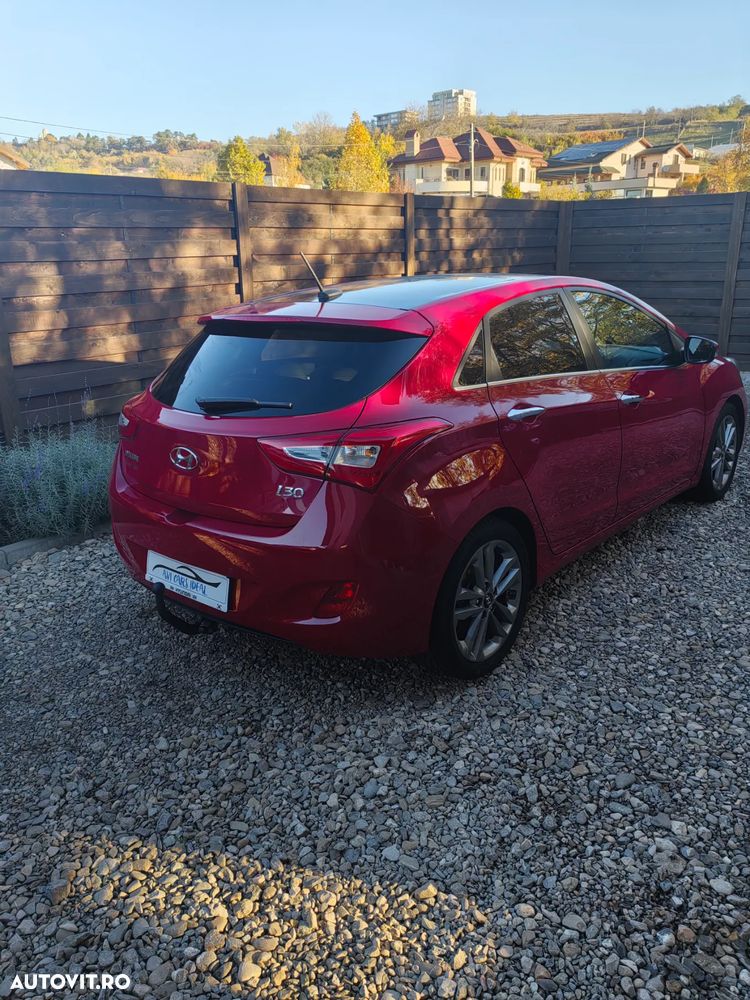 Hyundai i30 1.6 CRDI Premium - 23
