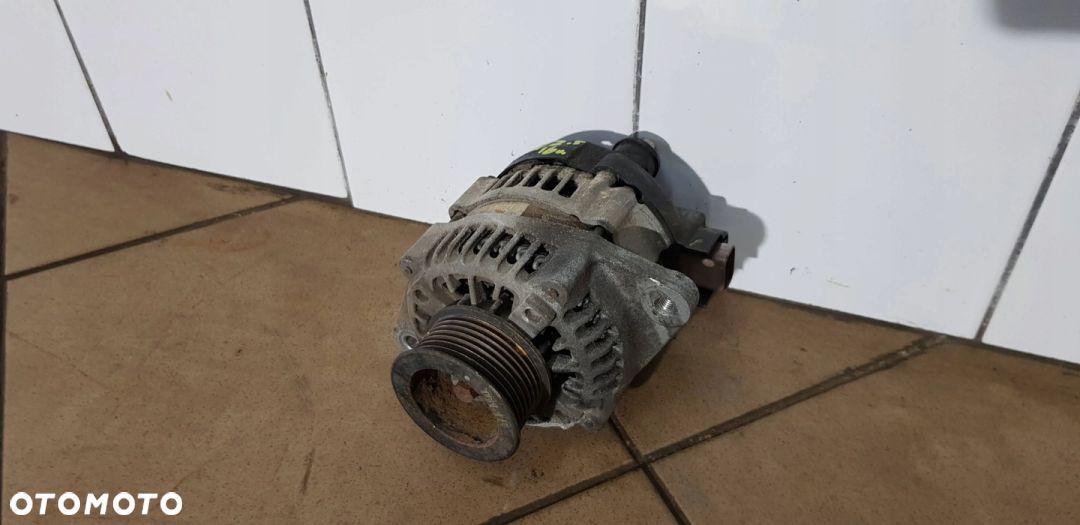 Isuzu D-Max II 2.5 Alternator - 1