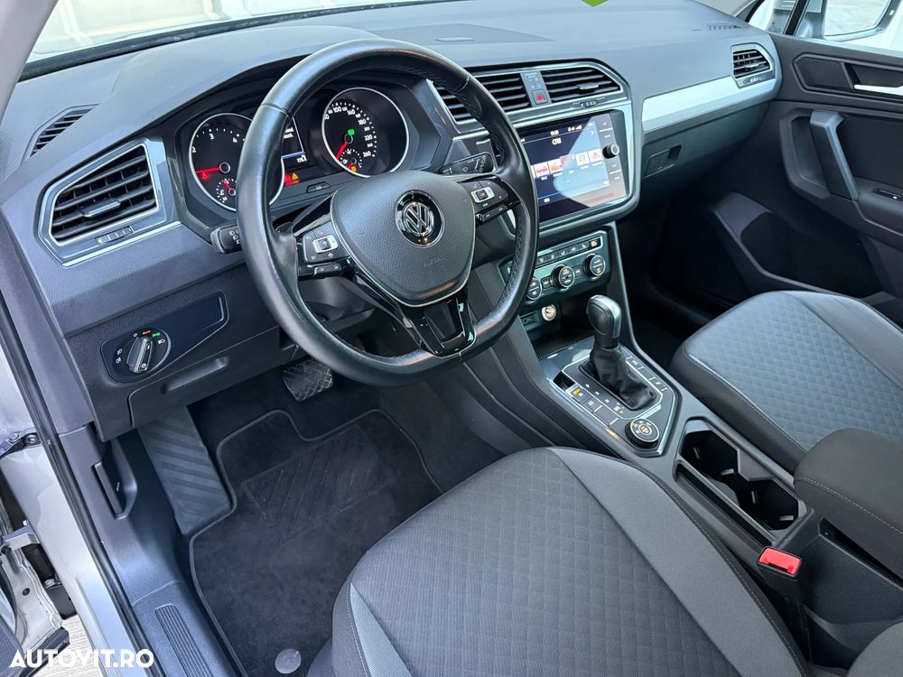 Volkswagen Tiguan 2.0 TDI DPF DSG 4Mot Highline - 25