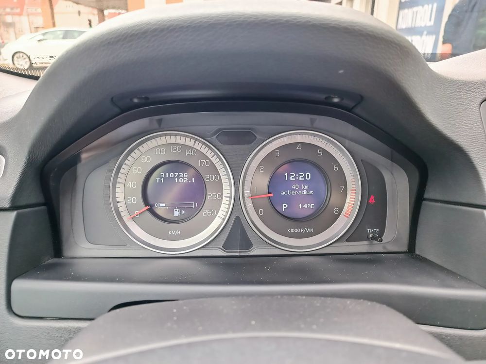 Volvo V70 T4 Powershift Summum - 17