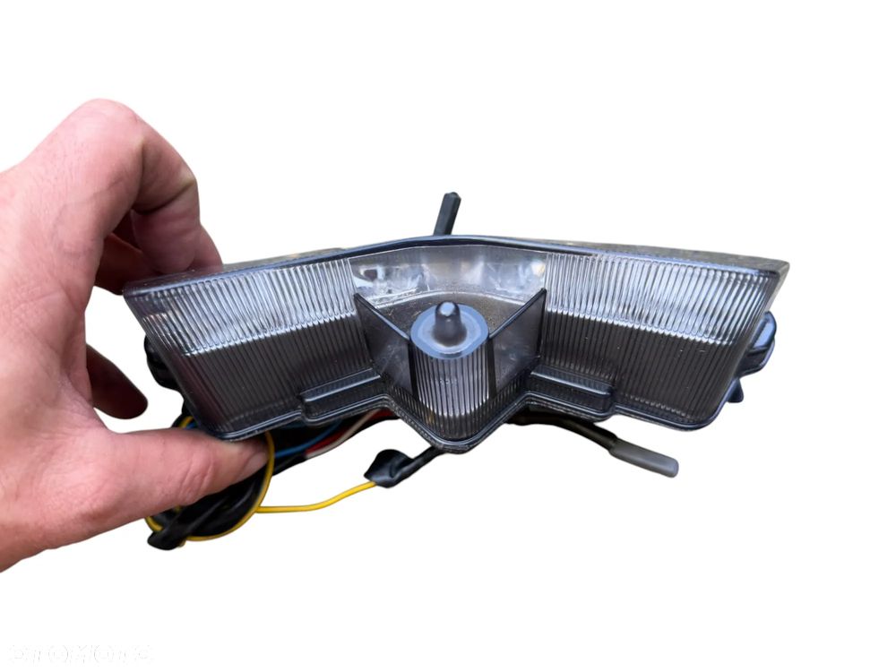 Lampa tył LED   Kawasaki Z 750   Z750   04-06R - 3