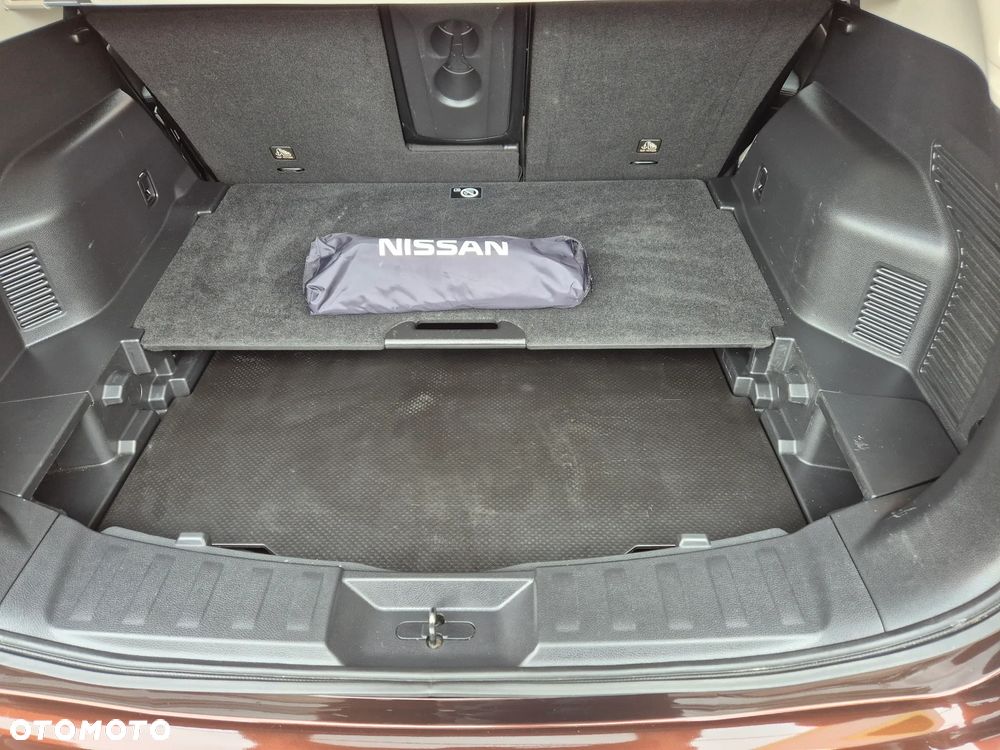 Nissan X-Trail 2.0 dCi Tekna Xtronic 2WD - 18