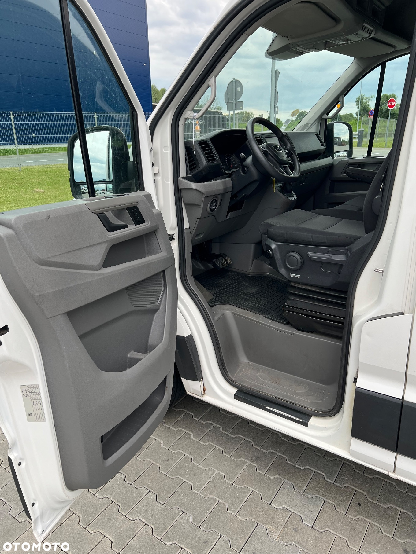Volkswagen Crafter, Man TGe - 9