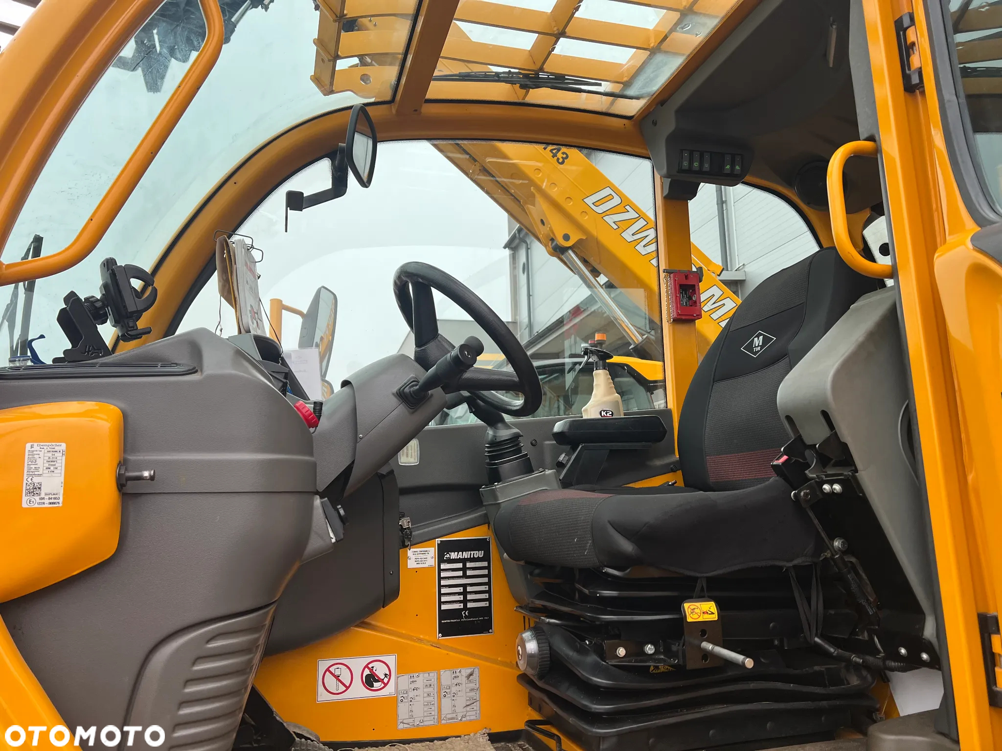 Manitou MRT 2550 - 12