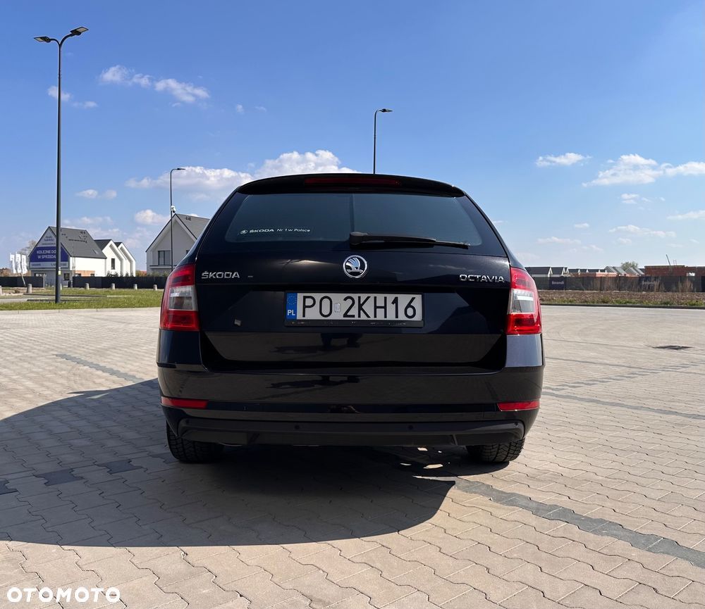Skoda Octavia 2.0 TDI SCR Style DSG - 8