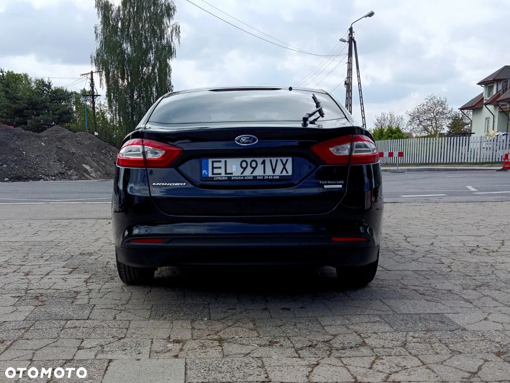 Ford Mondeo 1.5 EcoBoost Ambiente Plus - 4