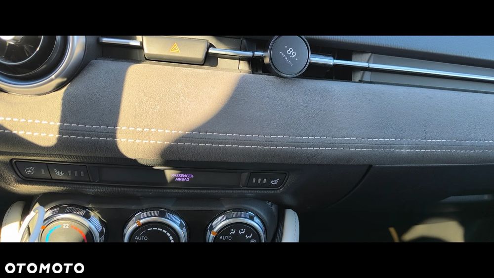 Mazda 2 - 14