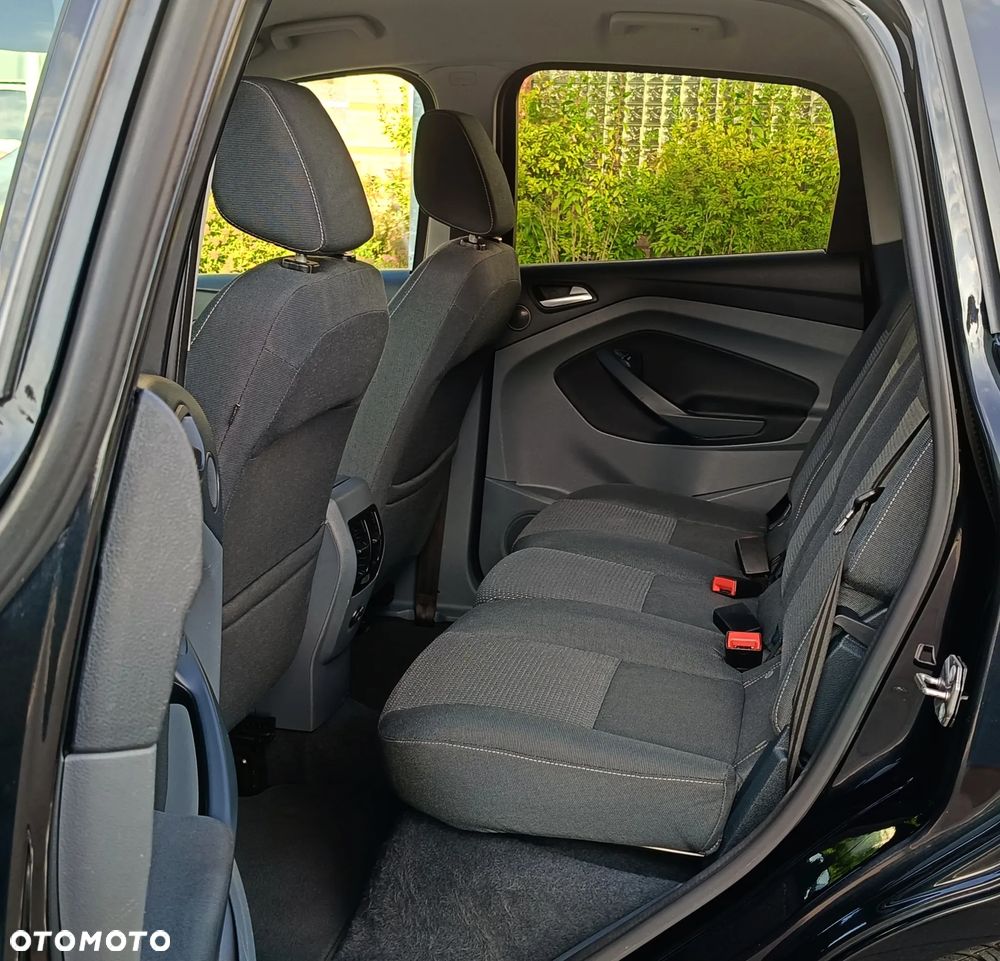 Ford C-MAX 1.6 Ti-VCT Titanium - 17
