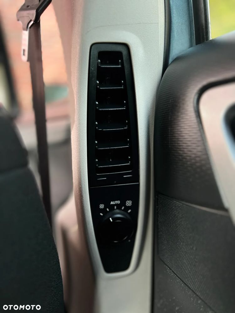 Citroën C4 Picasso - 34