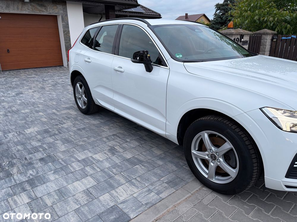 Volvo XC 60 B4 D Geartronic Momentum - 4