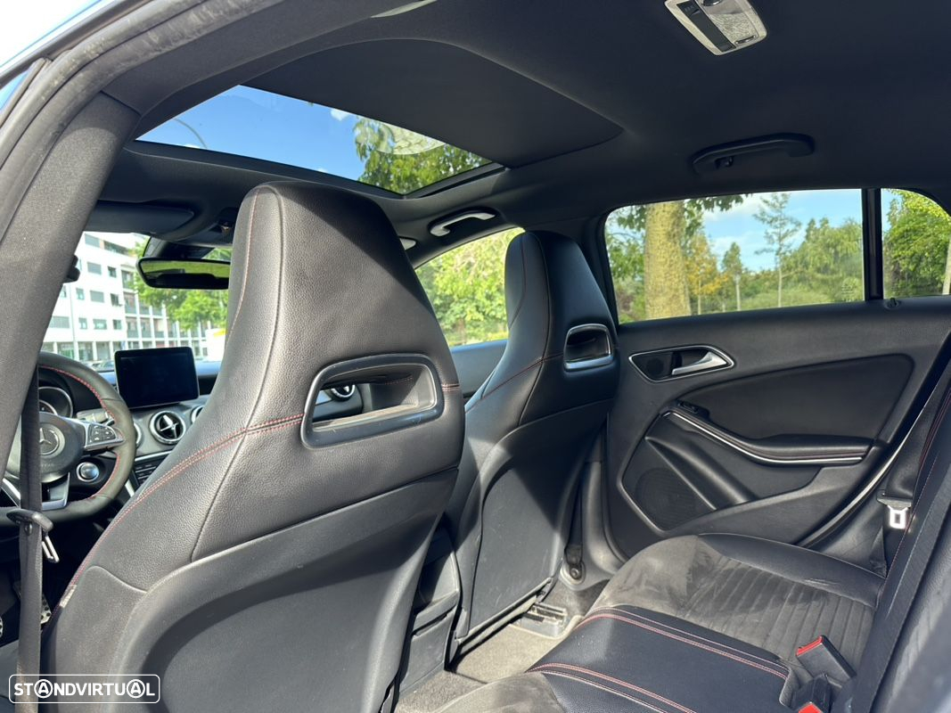 Mercedes-Benz CLA 220 d Shooting Brake AMG Line Aut. - 19