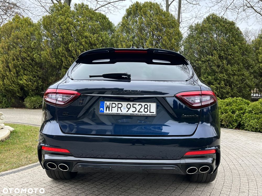 Maserati Levante - 8