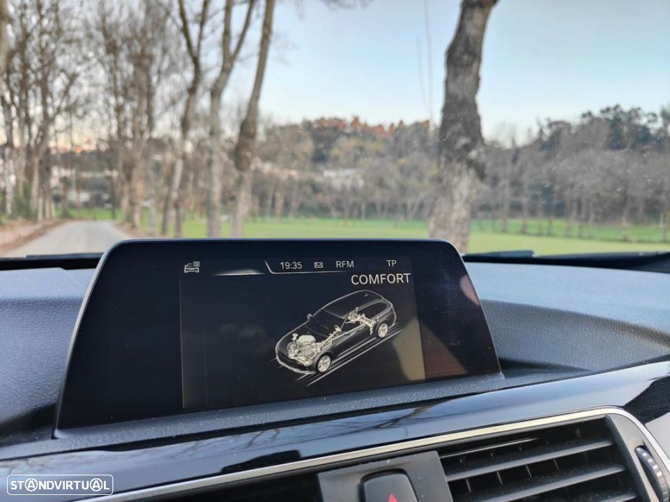 BMW 318 d Touring Line Sport Auto - 15