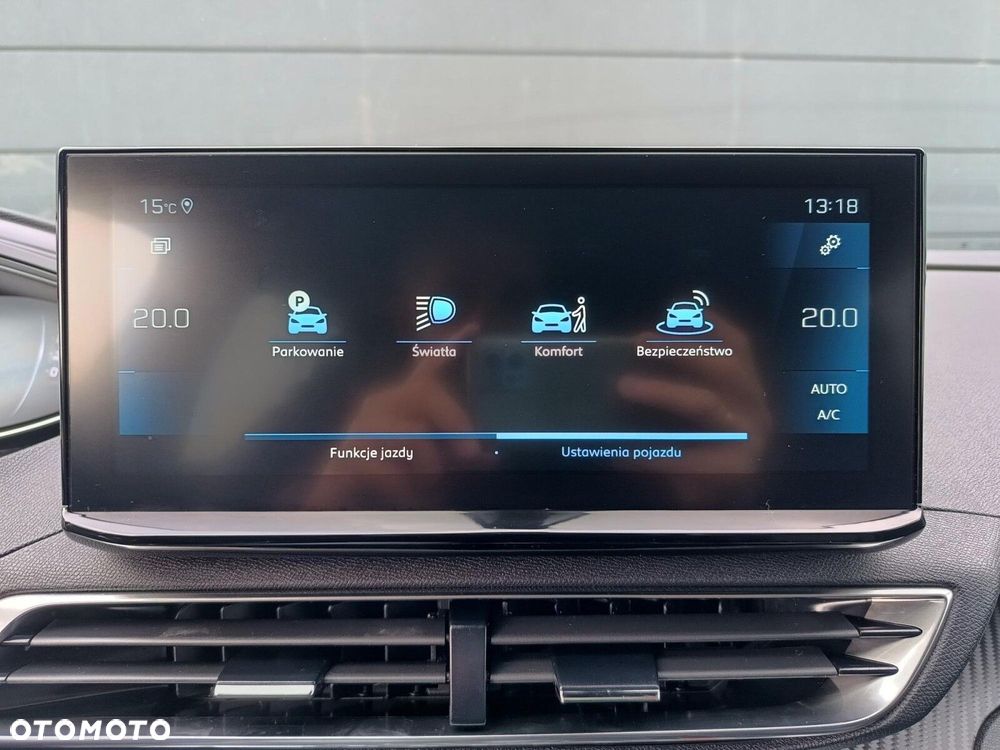 Peugeot 5008 1.5 BlueHDi Allure S&S EAT8 - 31