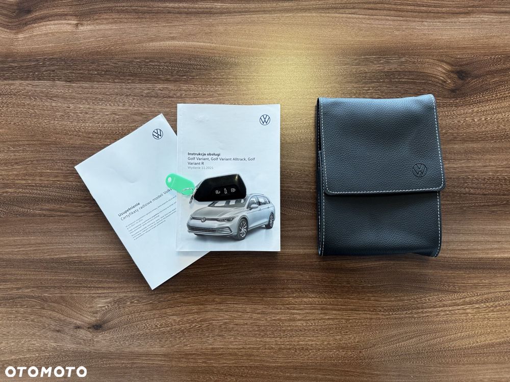 Volkswagen Golf - 30