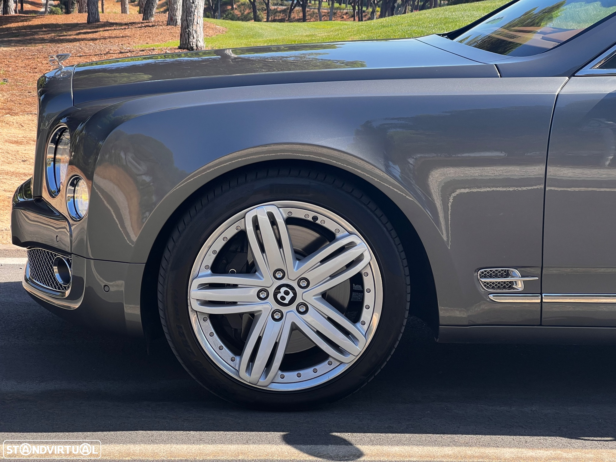 Bentley Mulsanne Standard - 36