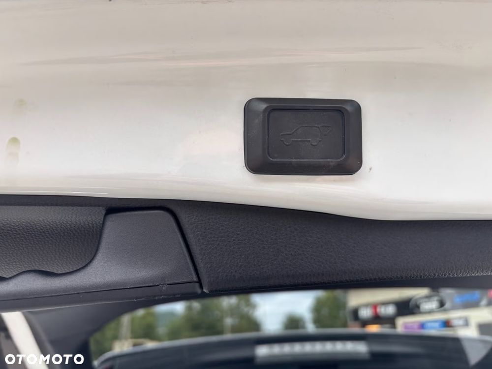 Toyota RAV4 2.5 4x4 Lounge - 14