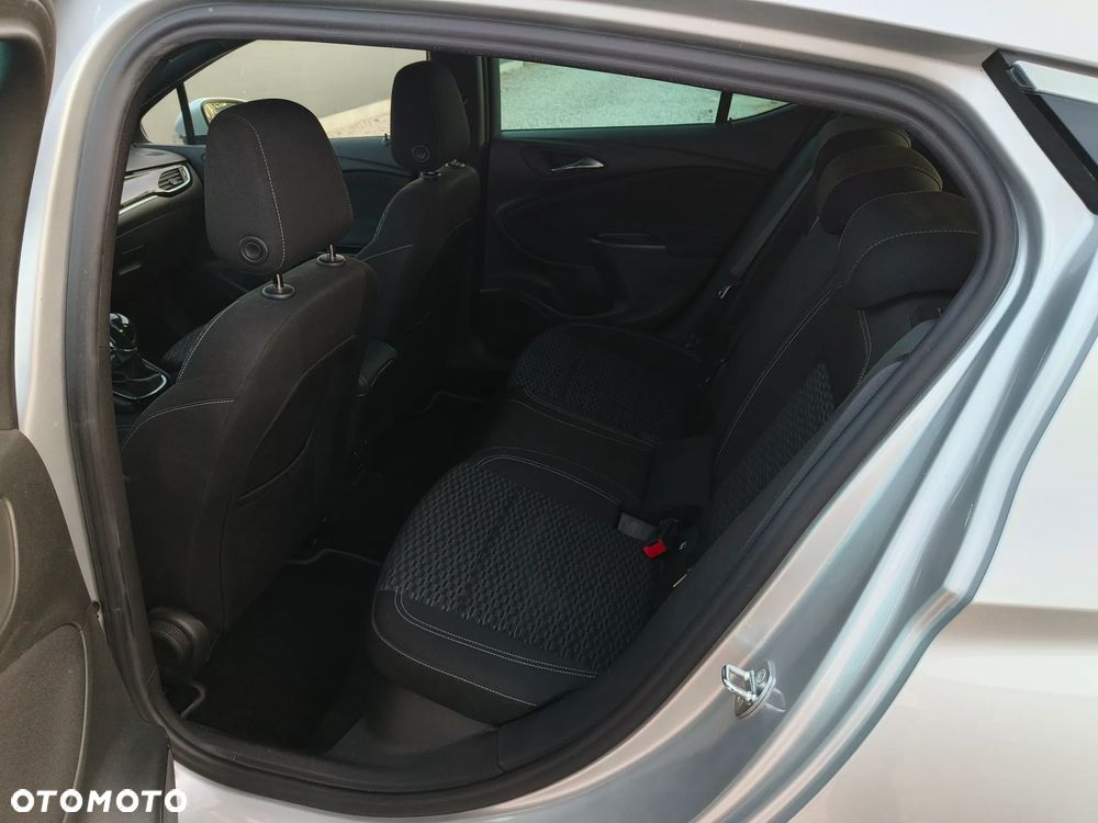 Opel Astra 1.6 D (CDTI) Business - 14