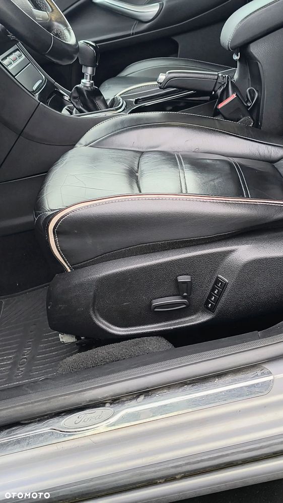 Ford Mondeo 2.0 TDCi Titanium X - 19