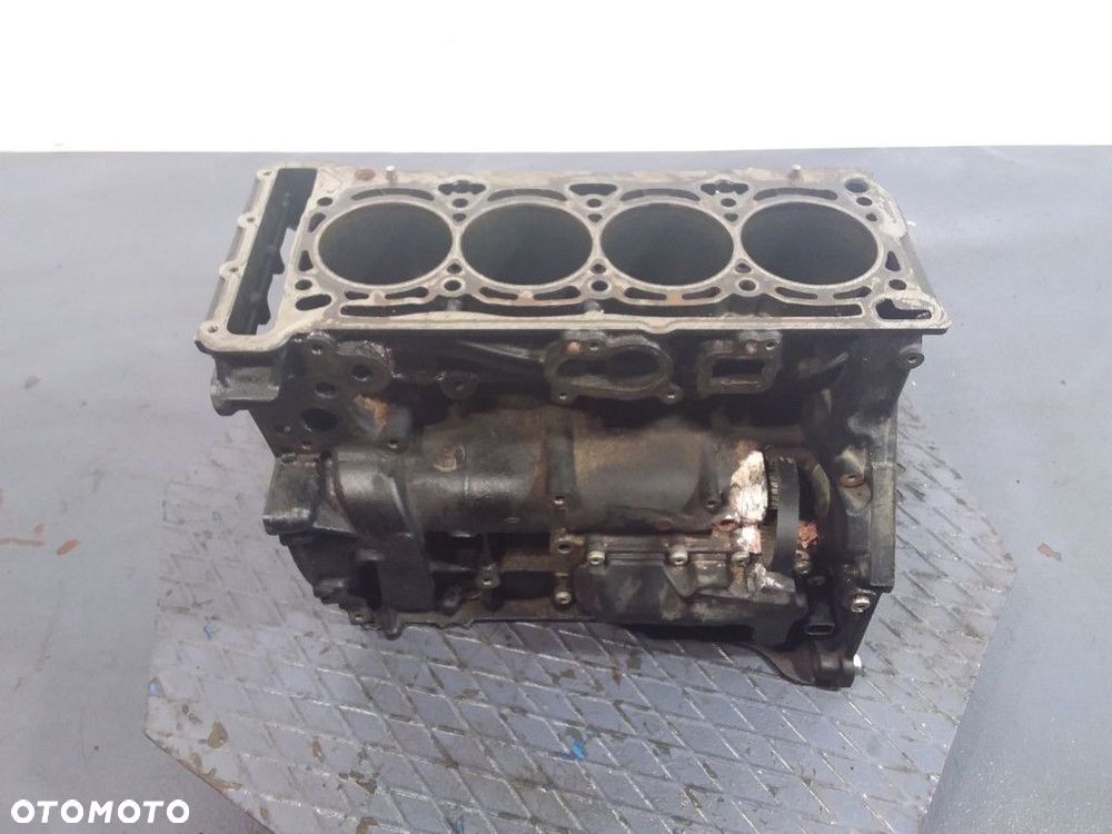 AUDI A4 B8 1.8 TFSI CDHB BLOK SILNIKA 06H103021L - 1