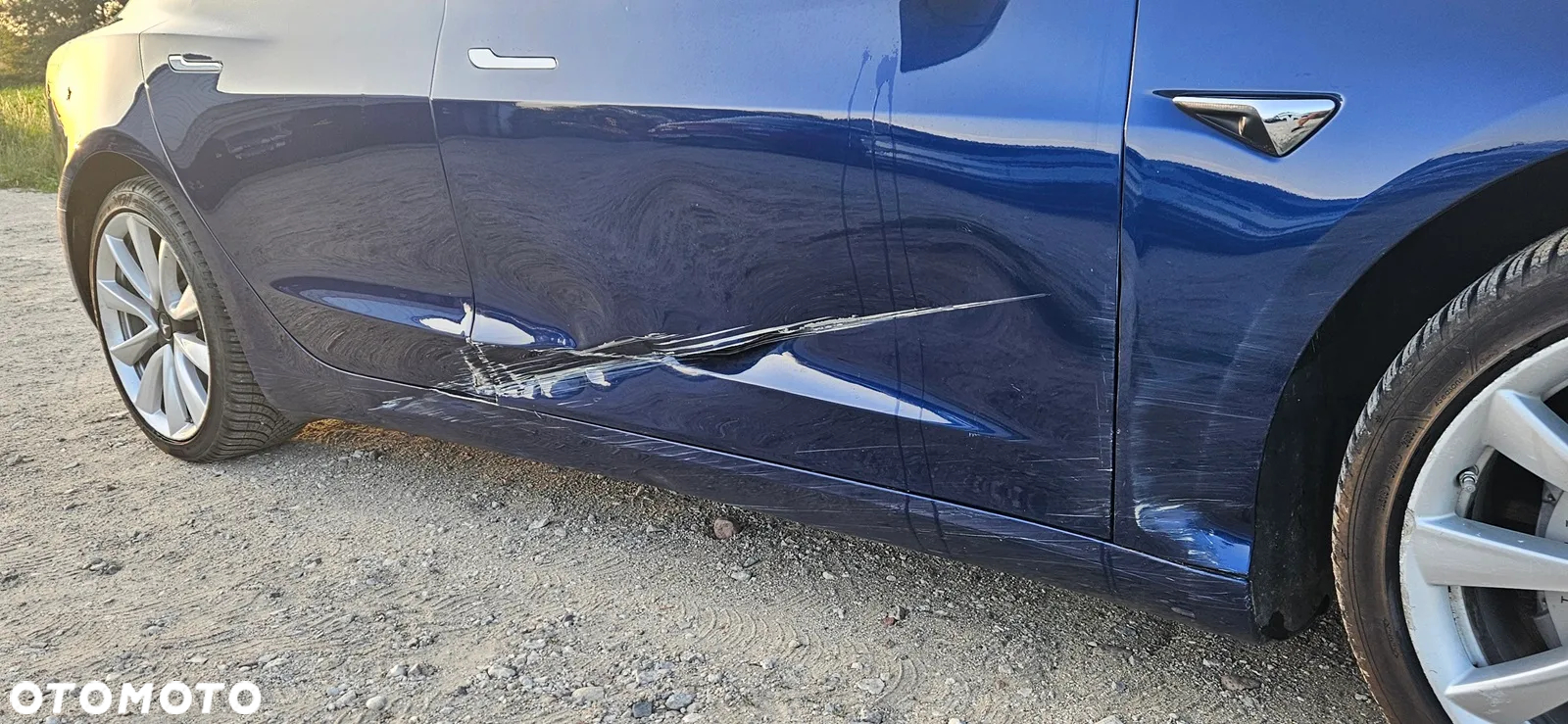 Tesla Model 3 Langstreckenbatterie Allradantrieb Dual Motor - 9