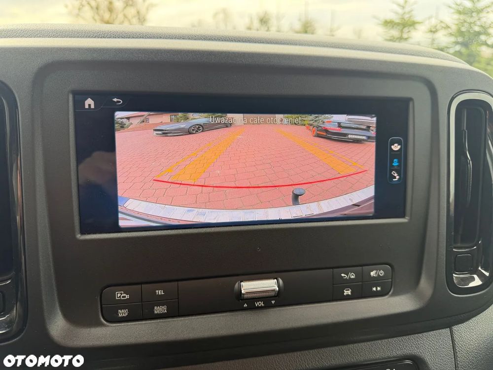 Mercedes-Benz VITO - 23