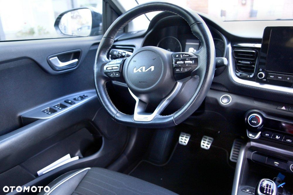 Kia Stonic 1.0 T-GDI GT Line - 11