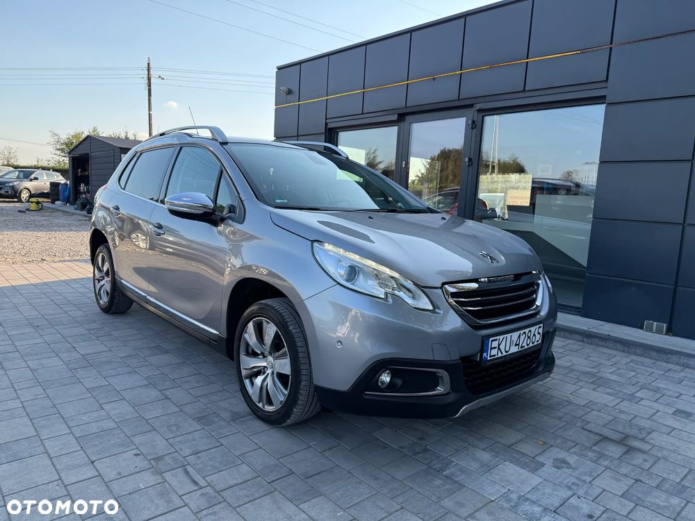 Peugeot 2008 1.2 Pure Tech Allure S&S - 1