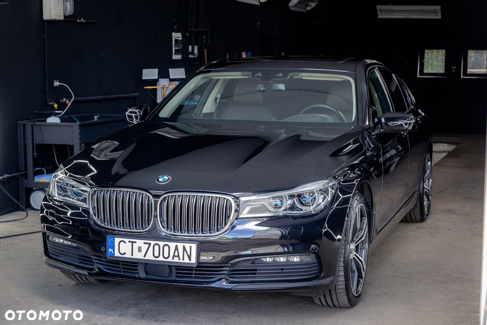 BMW Seria 7 740d xDrive - 1