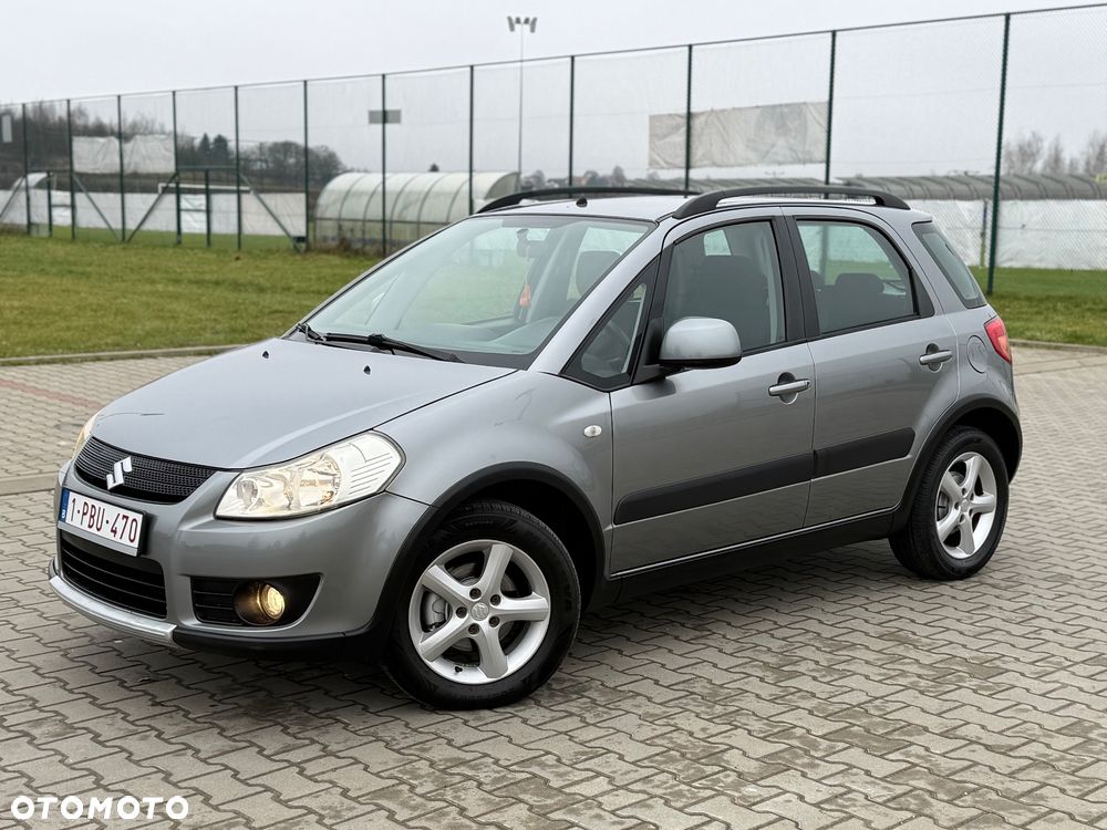 Suzuki SX4 1.5 Streetline 4x2 Classic - 19