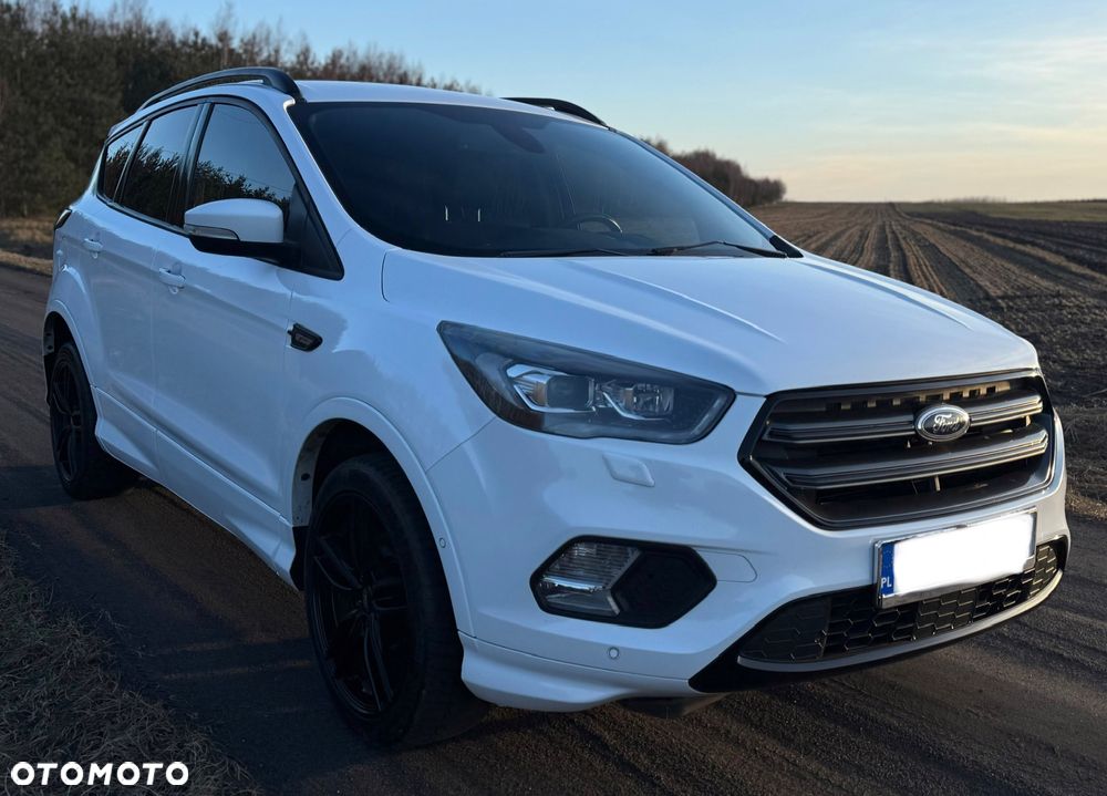 Ford Kuga 1.5 EcoBoost FWD ST-Line - 1