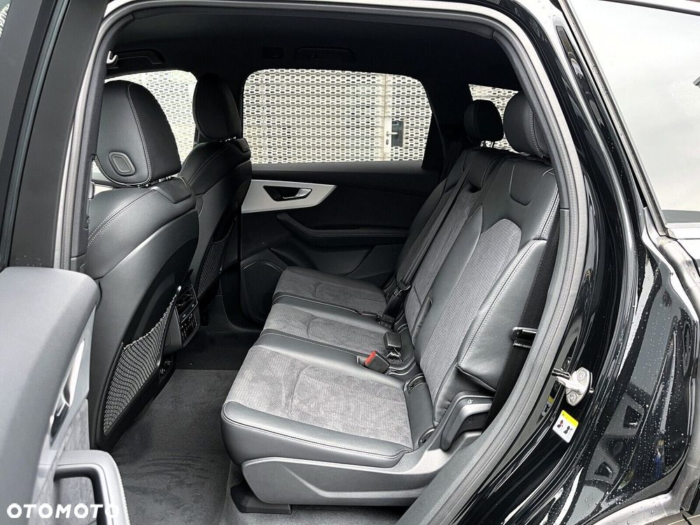 Audi Q7 - 24