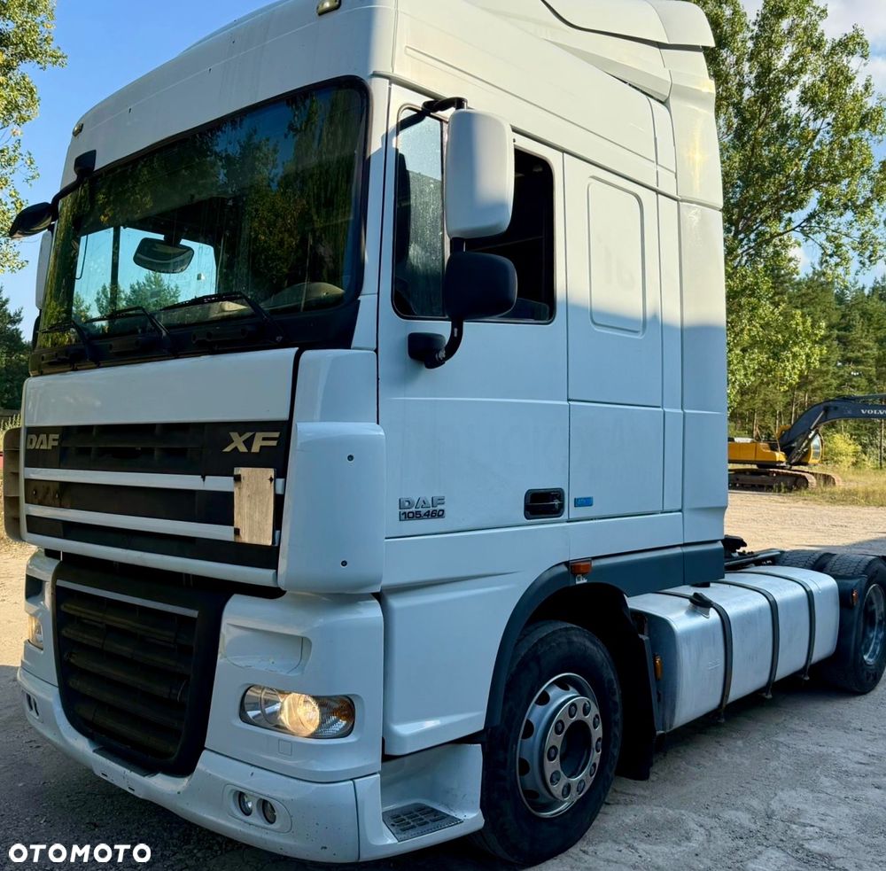DAF XF 105.460 SPACE CAB AUTOMAT SPOJLERY KLIMA WEBASTO LODÓWKA 2xALUTANK EURO 5 Ate 2013r