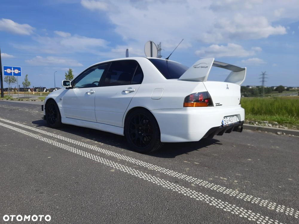 Mitsubishi Lancer Evolution Evo IX - 3