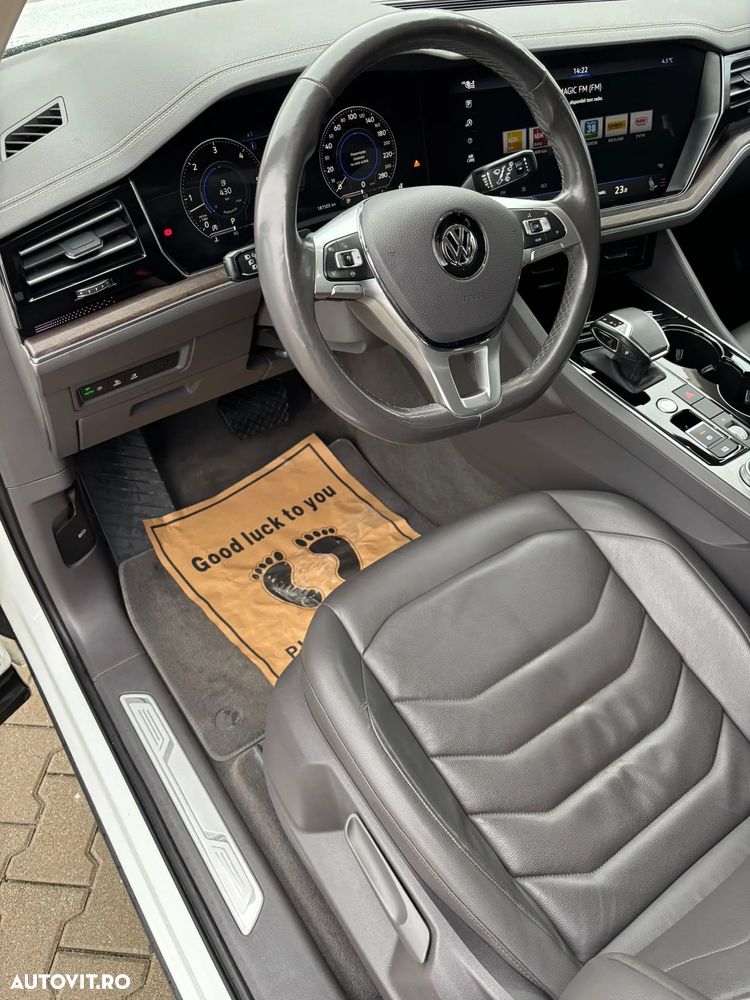 Volkswagen Touareg 3.0 V6 TDI 4Motion DPF Automatik Elegance - 15