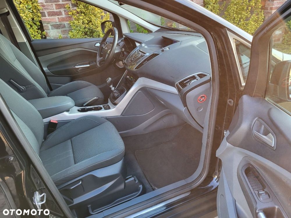 Ford C-MAX - 16