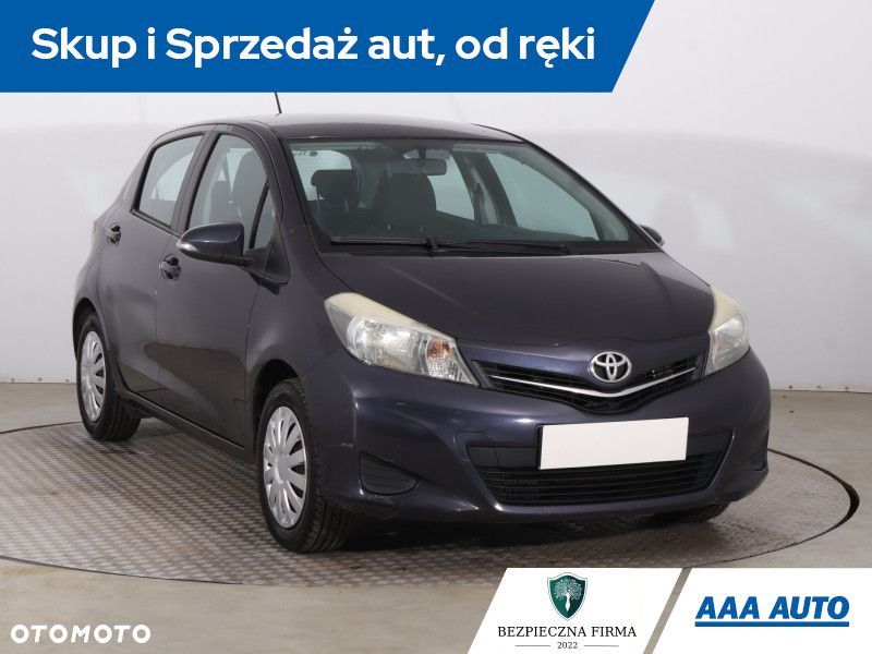 Toyota Yaris - 3