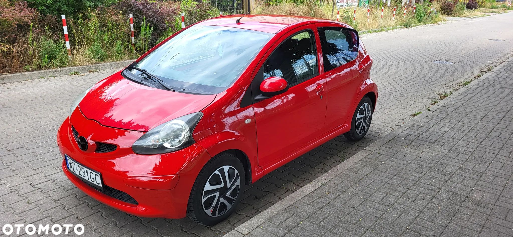 Toyota Aygo CoolRed - 1